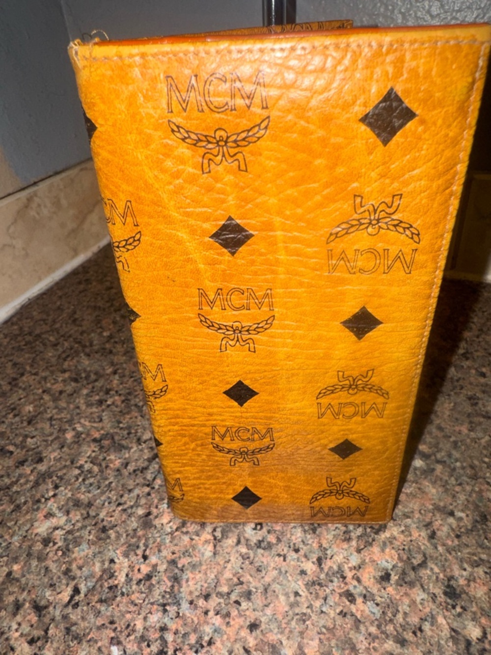 MCM long card holder Wallet EUC